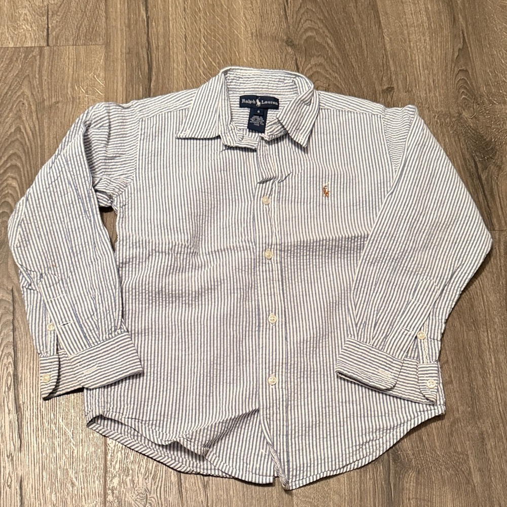 Polo by Ralph Lauren boy’s White and Blue Striped seersucker shirt, size 7